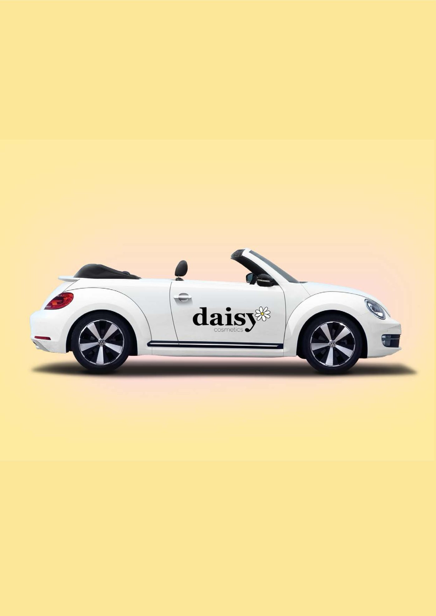 Fahrzeugbeschriftung auf einem Cabrio